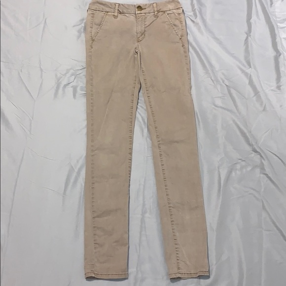 American Eagle Outfitters - Picture 1 of 2